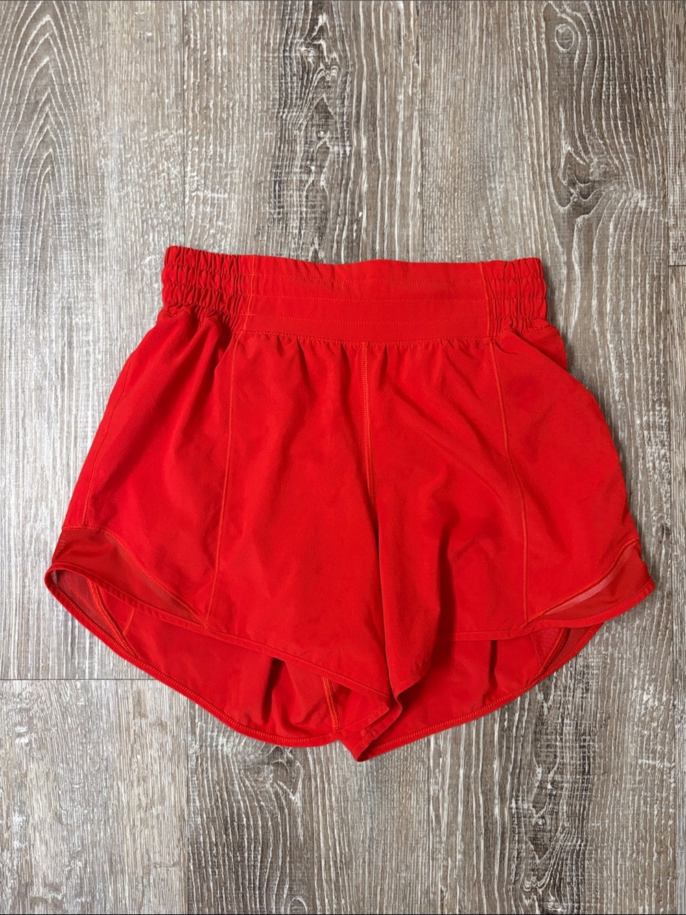 Lululemon Hotty Hot High-Rise Lined Short 4"